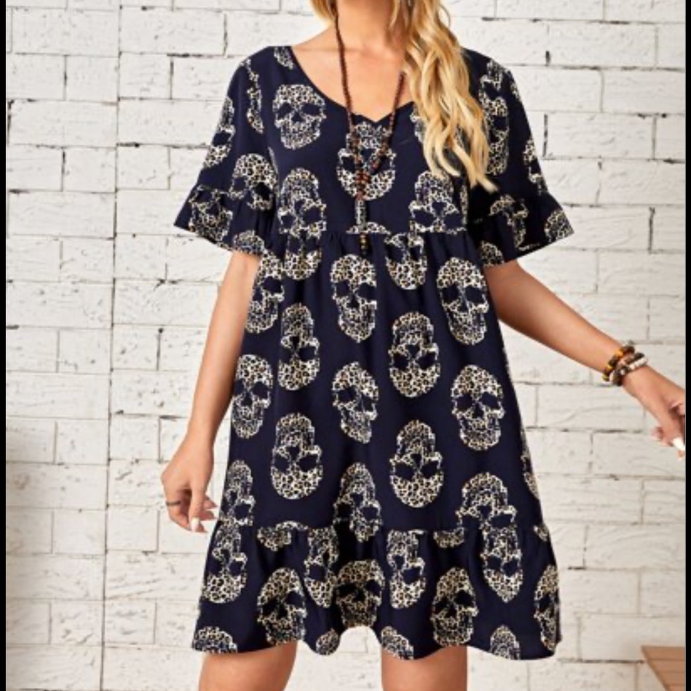 Edgy Navy Dress with Leopard Print Skull Pattern